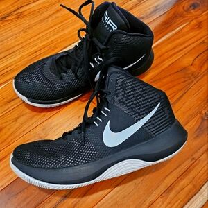 Nike Air Precision size 6.5